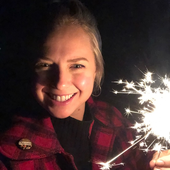 Meet your Posher, Kerry - Picture 1 of 1